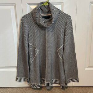 Anthropologie Maeve Black & White Striped Turtleneck Sweater Size XS